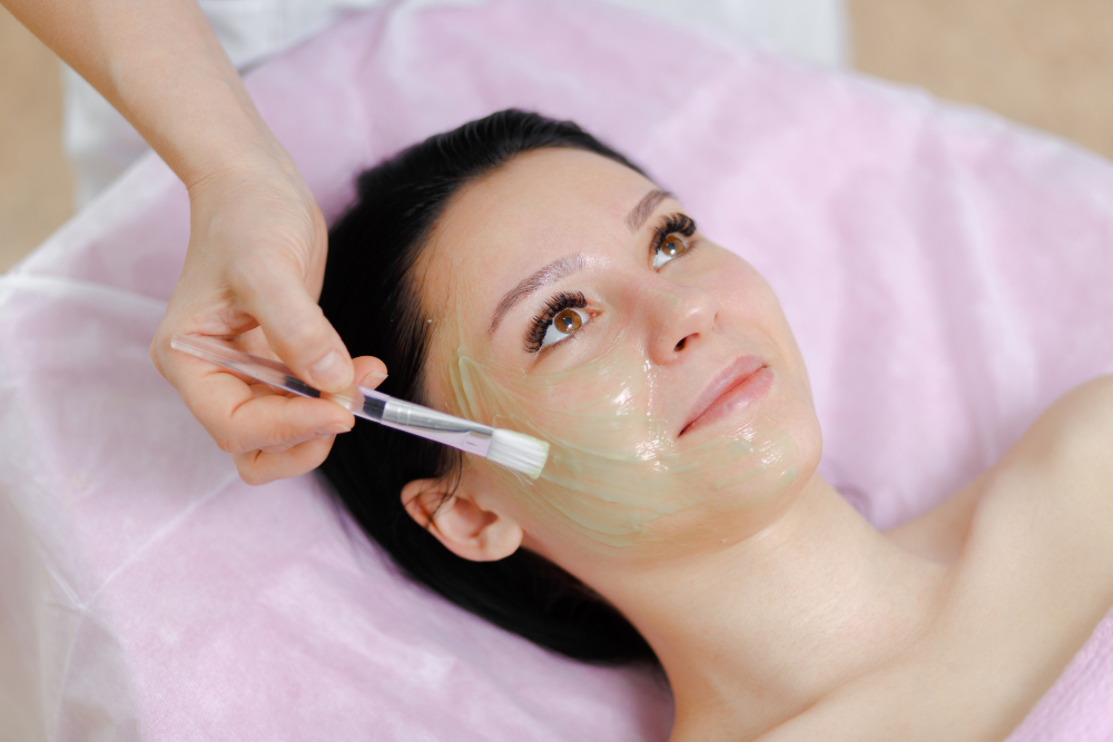 Chemical peel being applied at Valoura Med Spa in Savoy, IL
