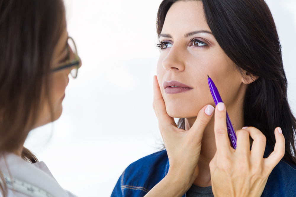Non-surgical jawline contouring with filler at Valoura Med Spa in Savoy, IL